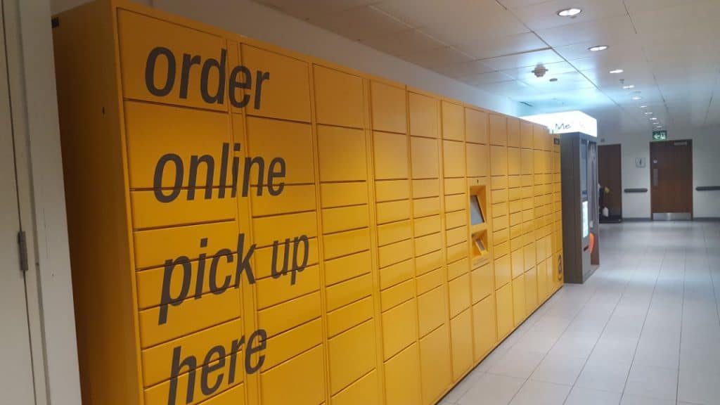 Amazon locker