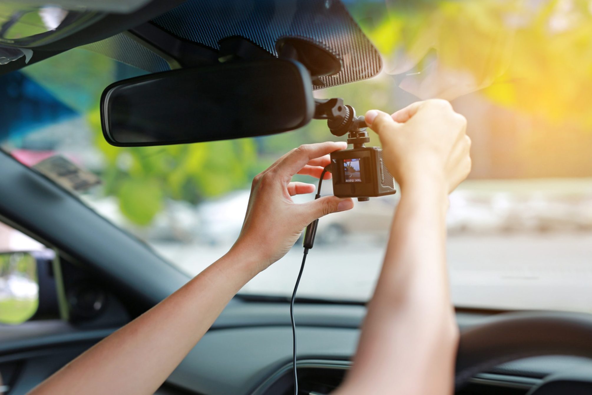 what-is-a-dash-cam-the-benefits-of-having-a-dashboard-camera